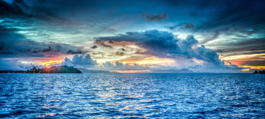 Bora Bora french Polynesia sunset